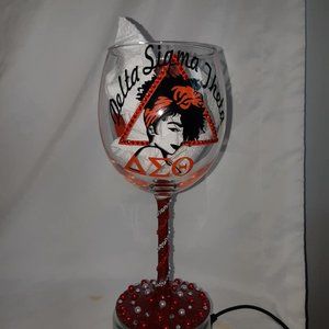 Delta Sigma Theta wine glass